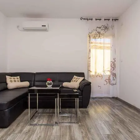Apartmán In - Insel Krk 36800 Vrbnik (Primorje-Gorski Kotar)