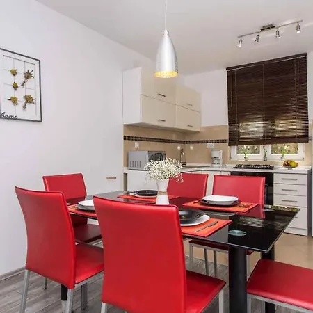 Apartment In Vrbnik/insel Krk 36800