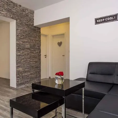 Apartment In Vrbnik/insel Krk 36800
